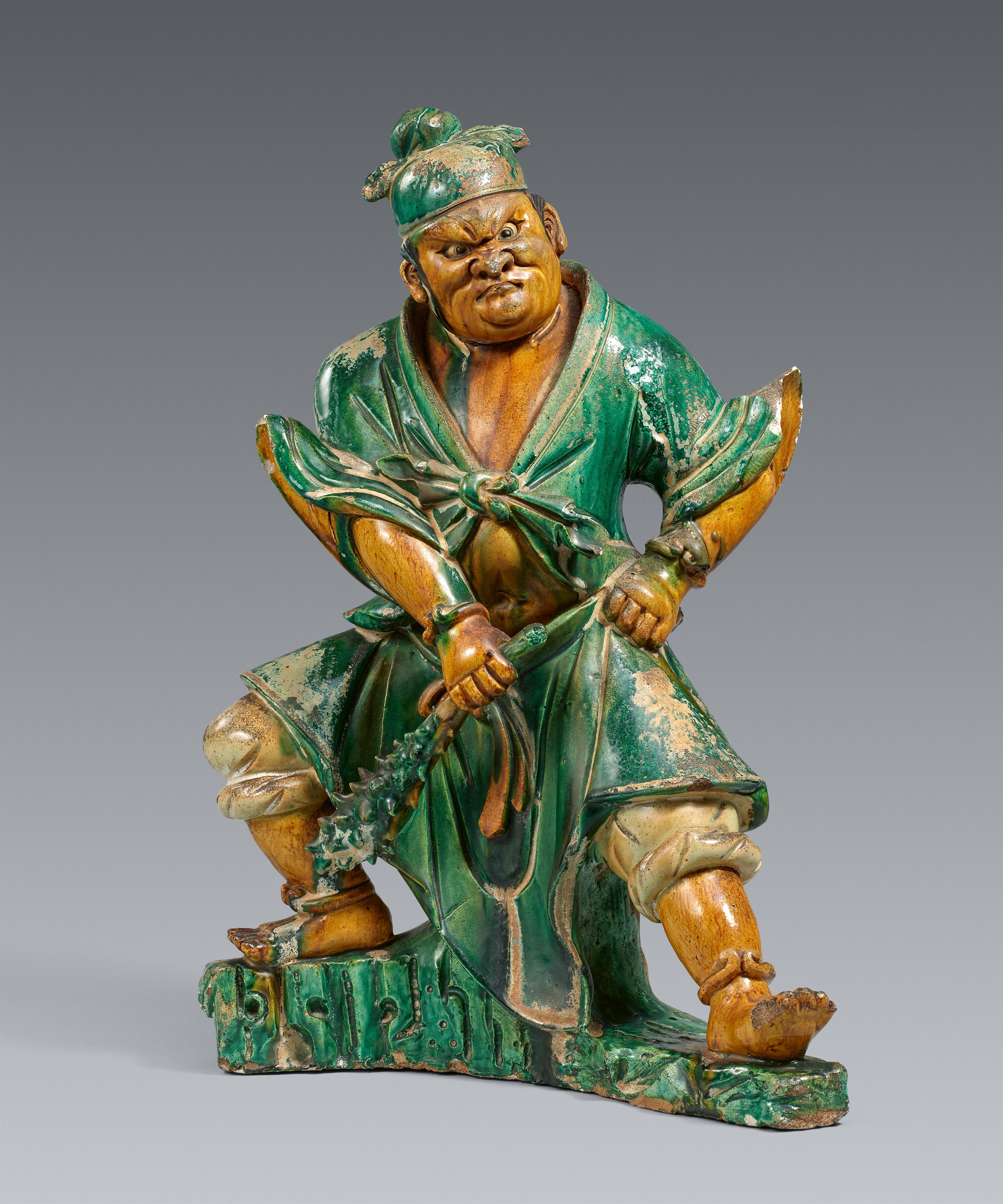 A sancai-glazed figure of lokapala. Ming dynasty, 16th century - image-1