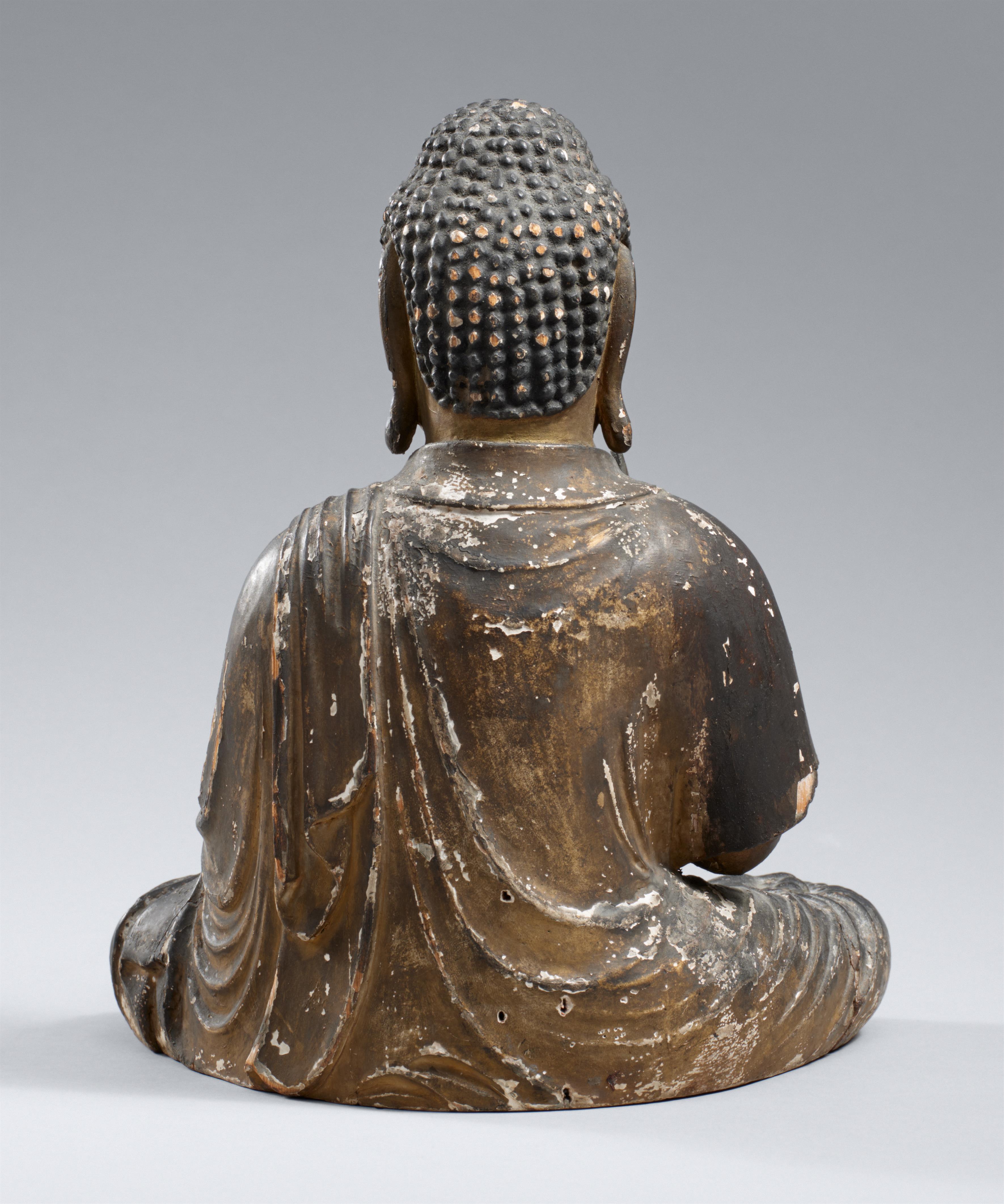 A wood figure of Amida Butsu. Muromachi period - image-2