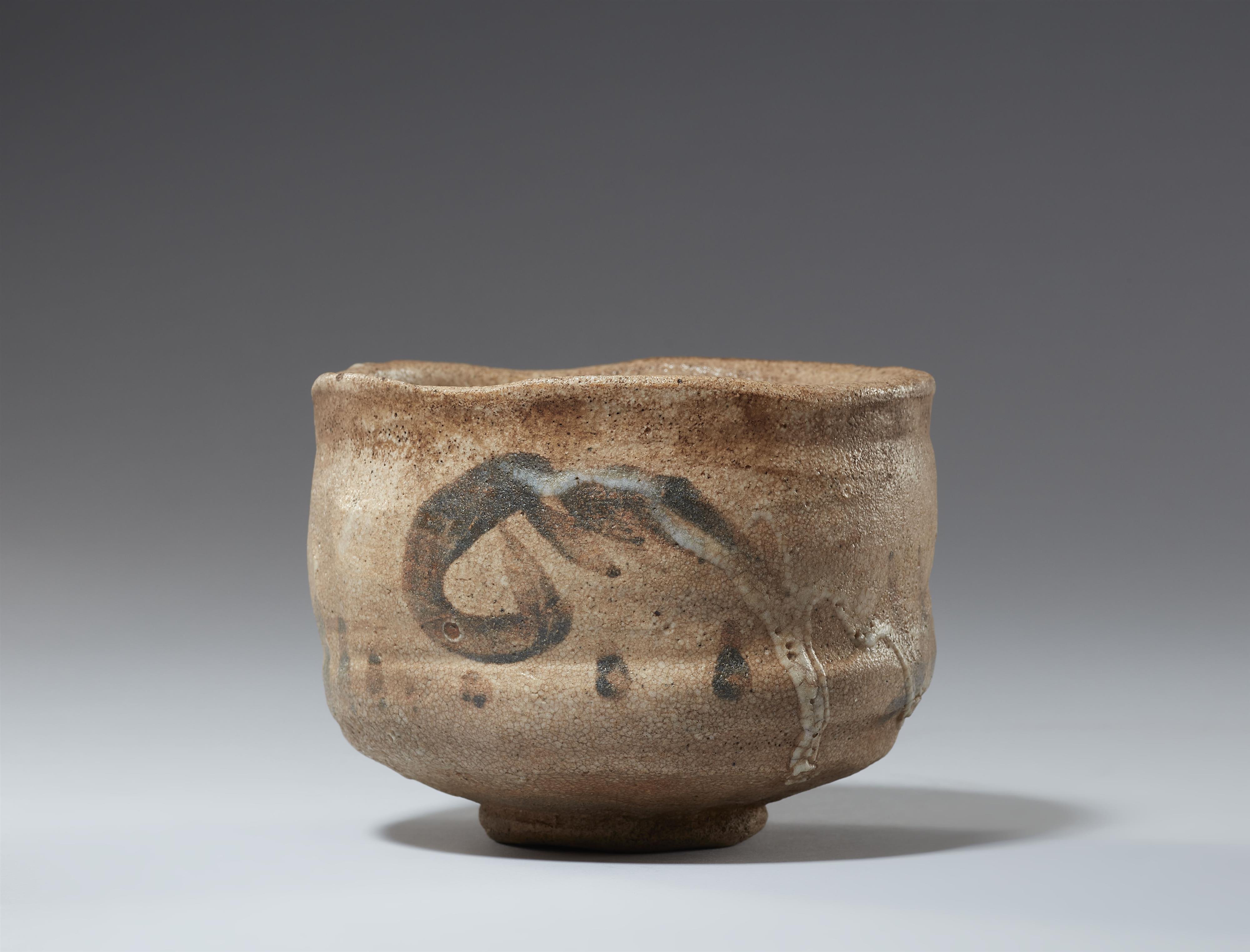 An E-Shino chawan. Mino area, Owari Province. Edo period - image-2