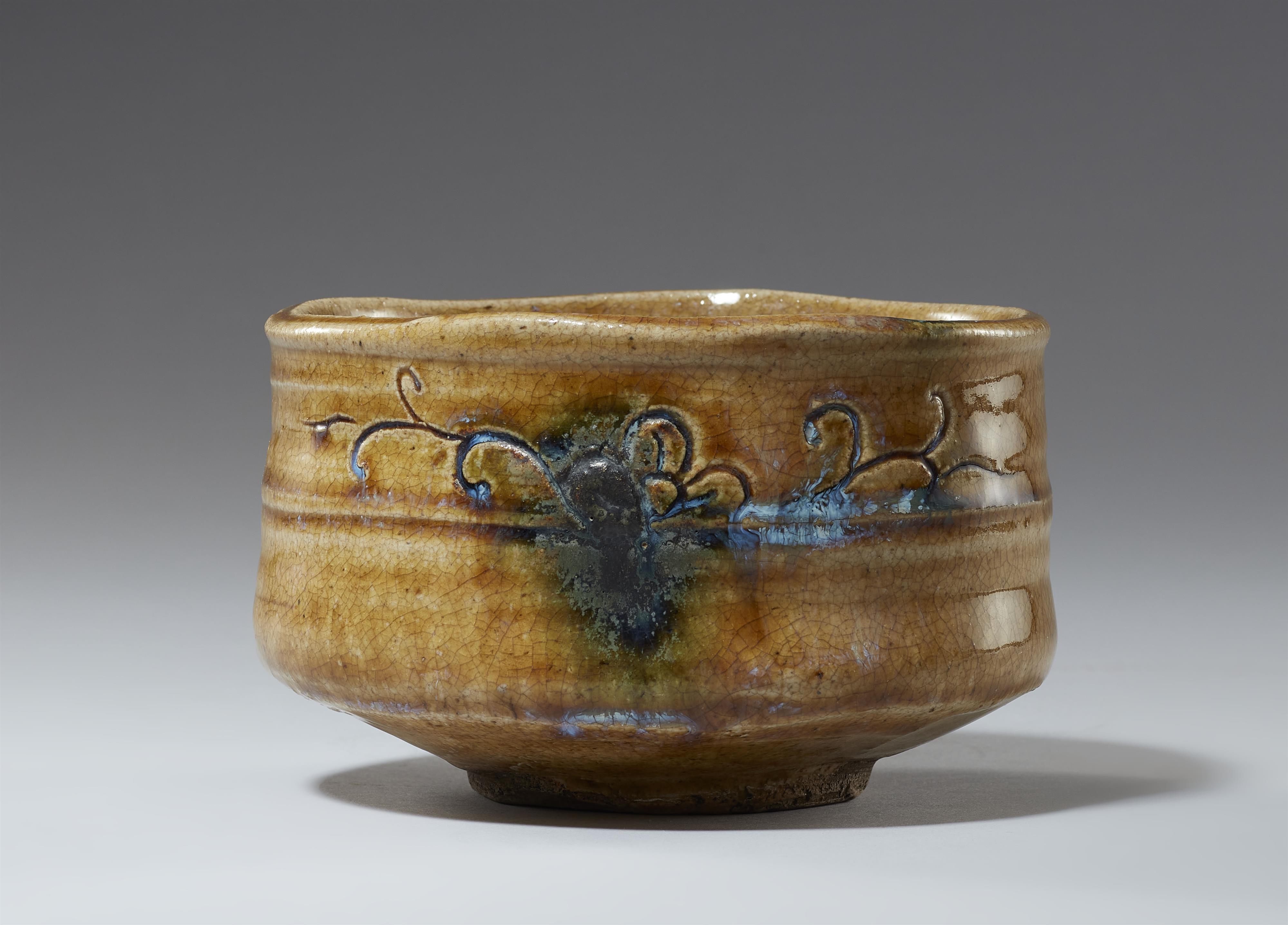 A Ki-Seto chawan. Owari province. Edo period, 17/18th century - image-2