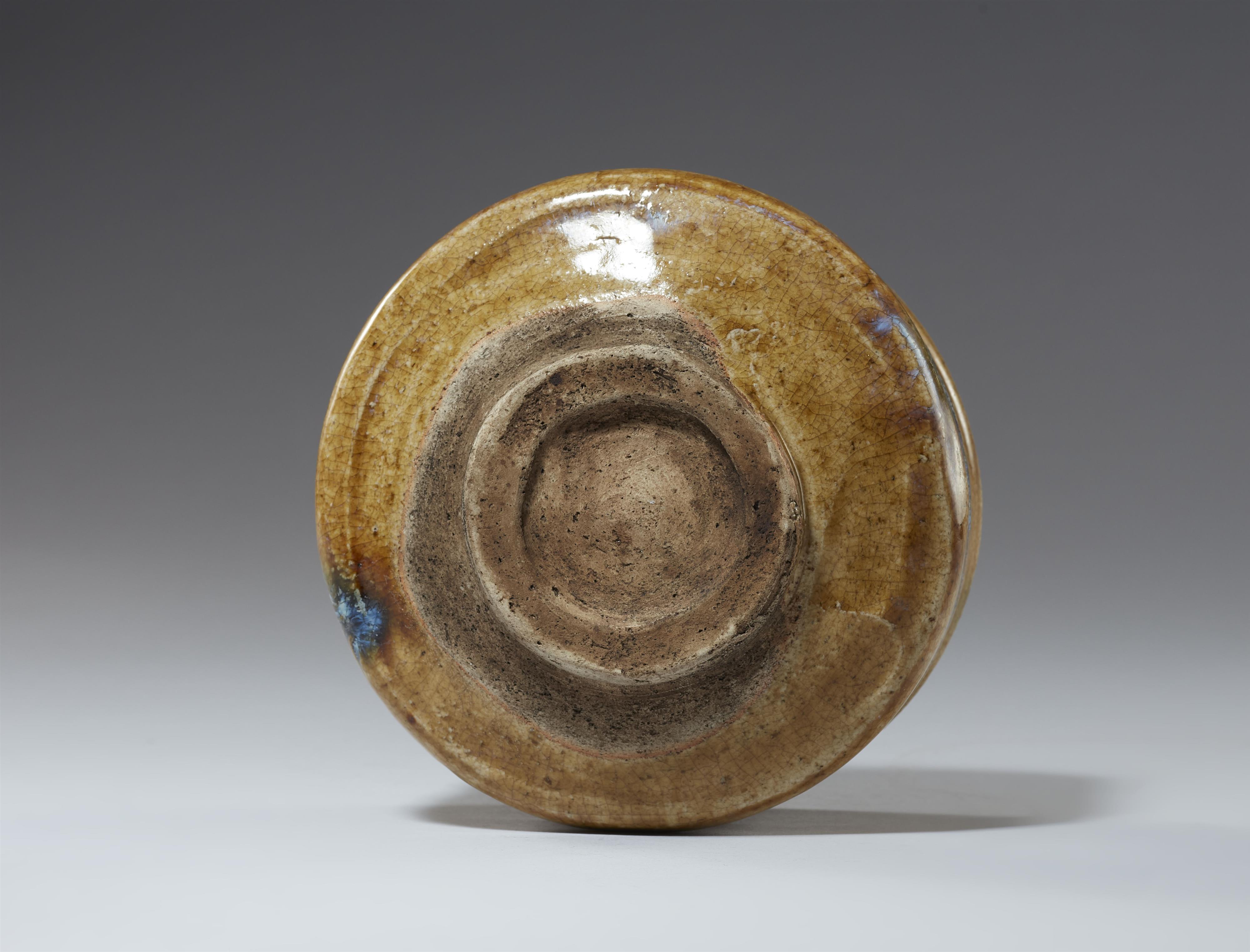 A Ki-Seto chawan. Owari province. Edo period, 17/18th century - image-6