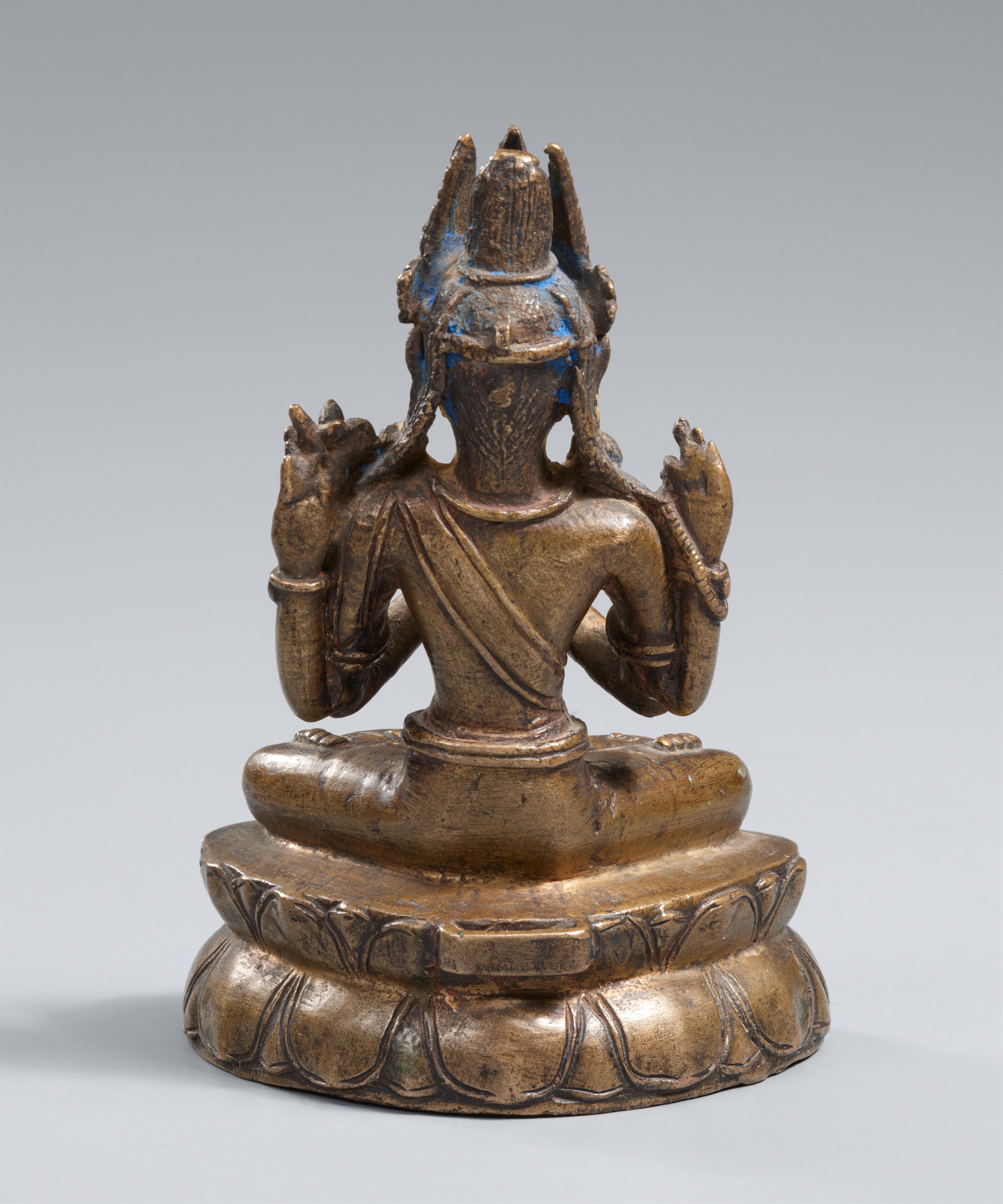 A Nepalese copper bronze figure of Shadakshari Avalokiteshvara. Around 12th century - image-2