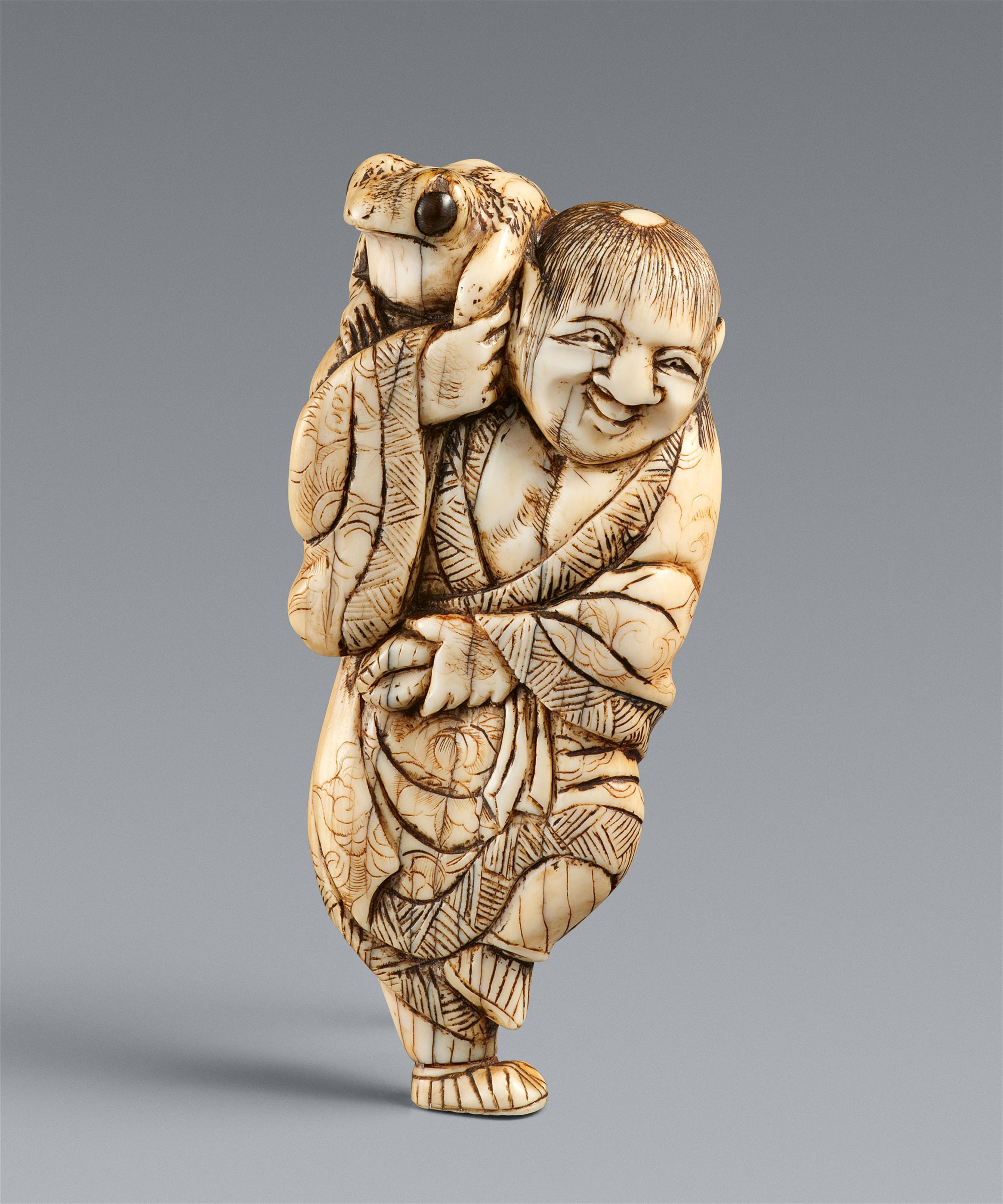 A Kyoto ivory netsuke of Gama Sennin. Late 18th century - image-1