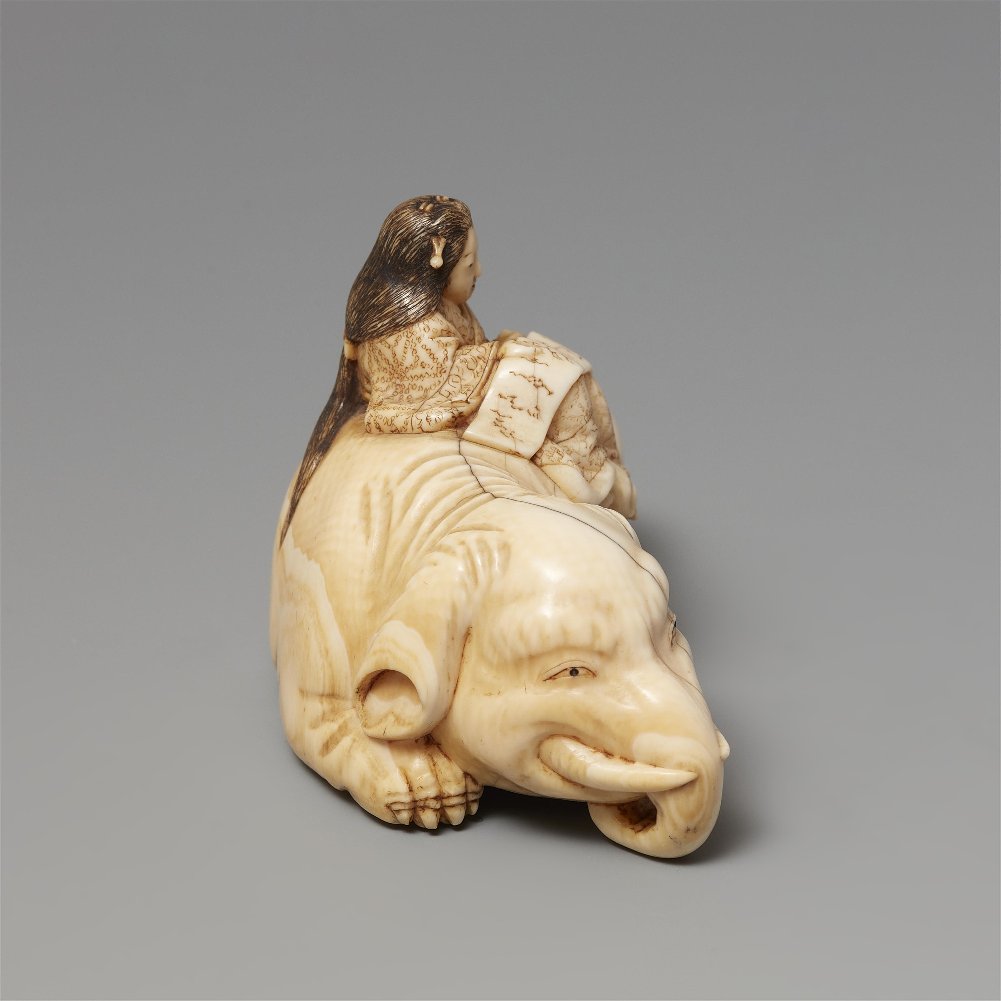 An Edo ivory netsuke of Eguchi no Kimi by Tomochika. Mid-19th century - image-2