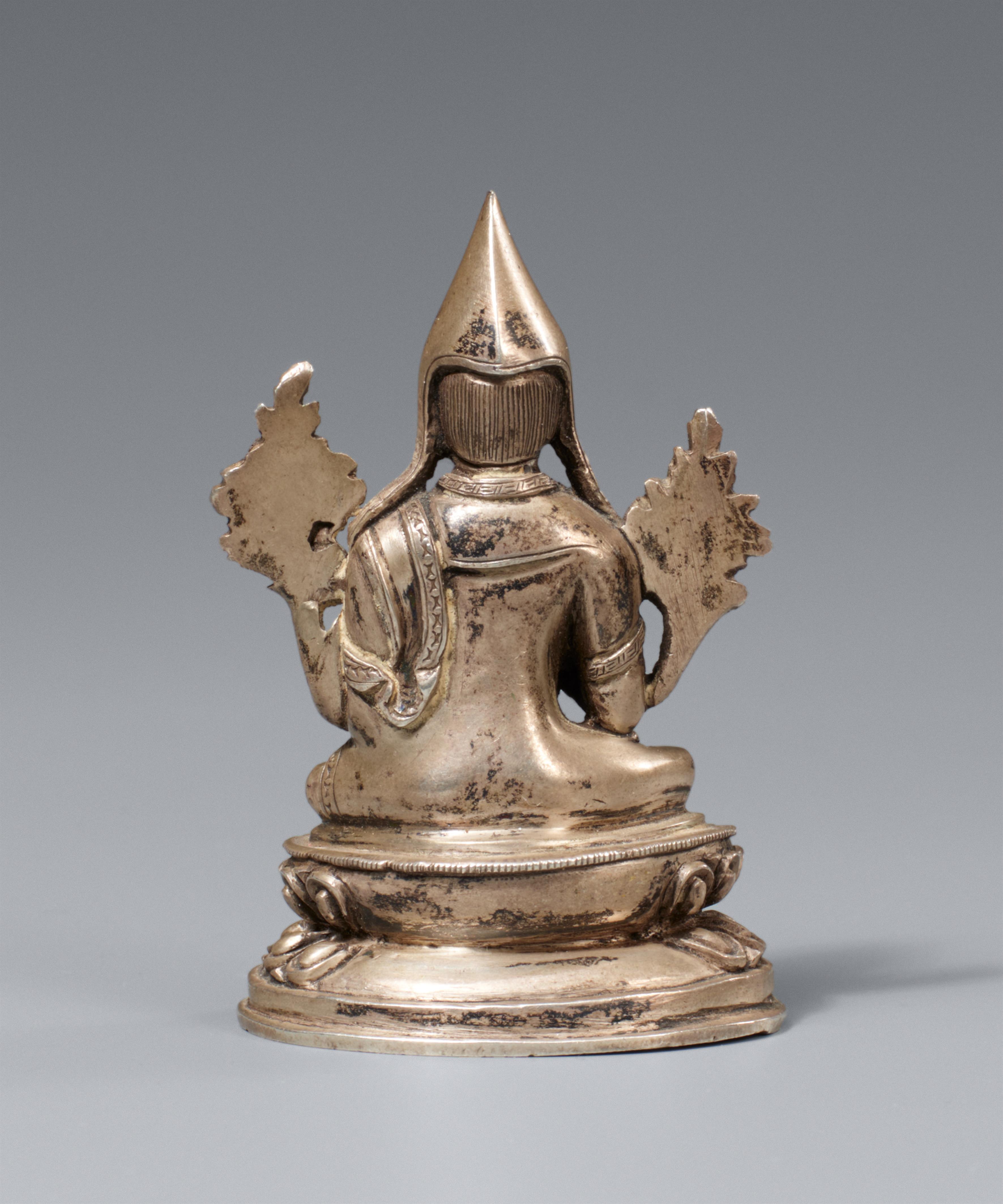 A Tibetan silver figurine of Tsongkhapa. 19th century - image-2