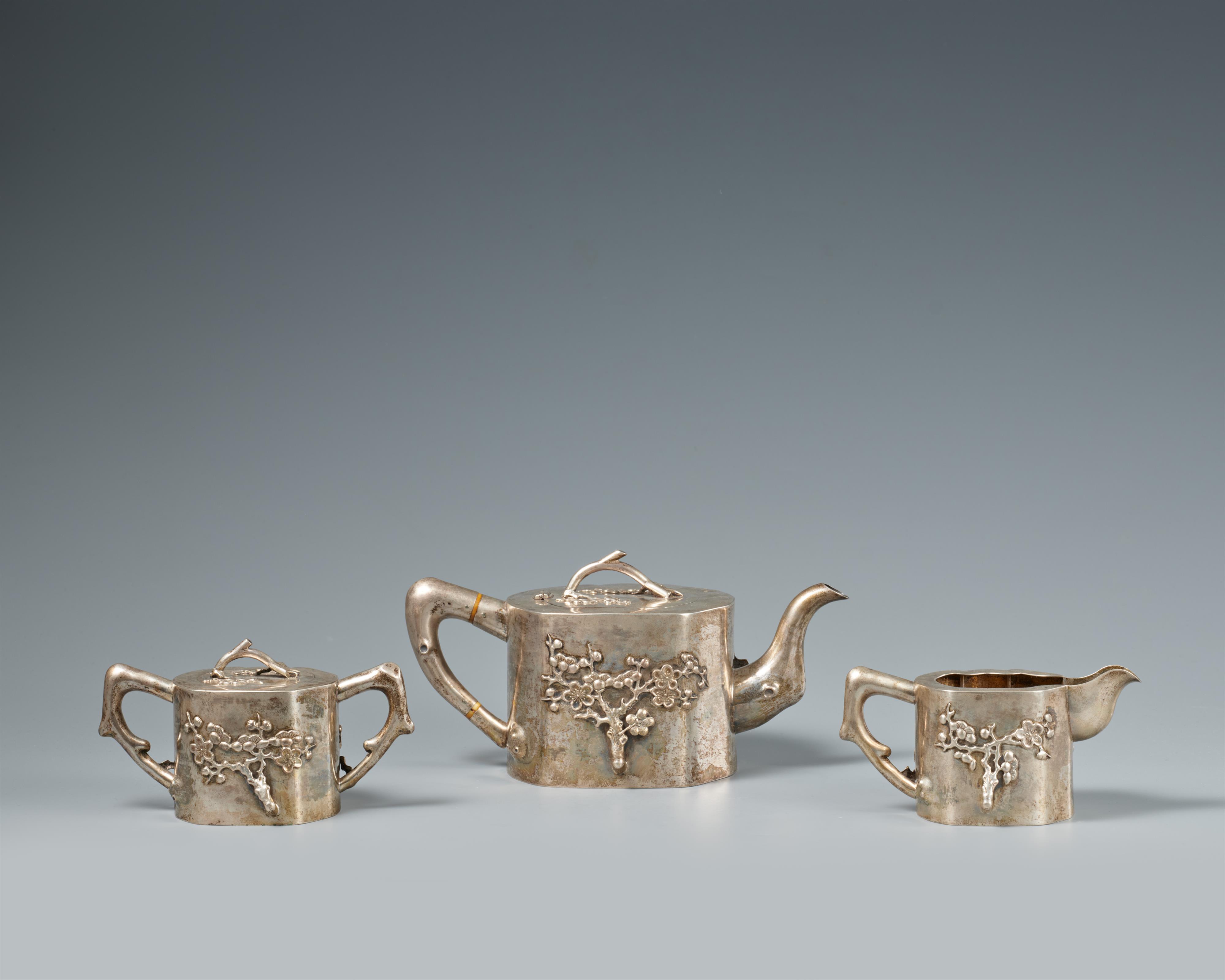 A silver tea set. Late 19th century - image-2