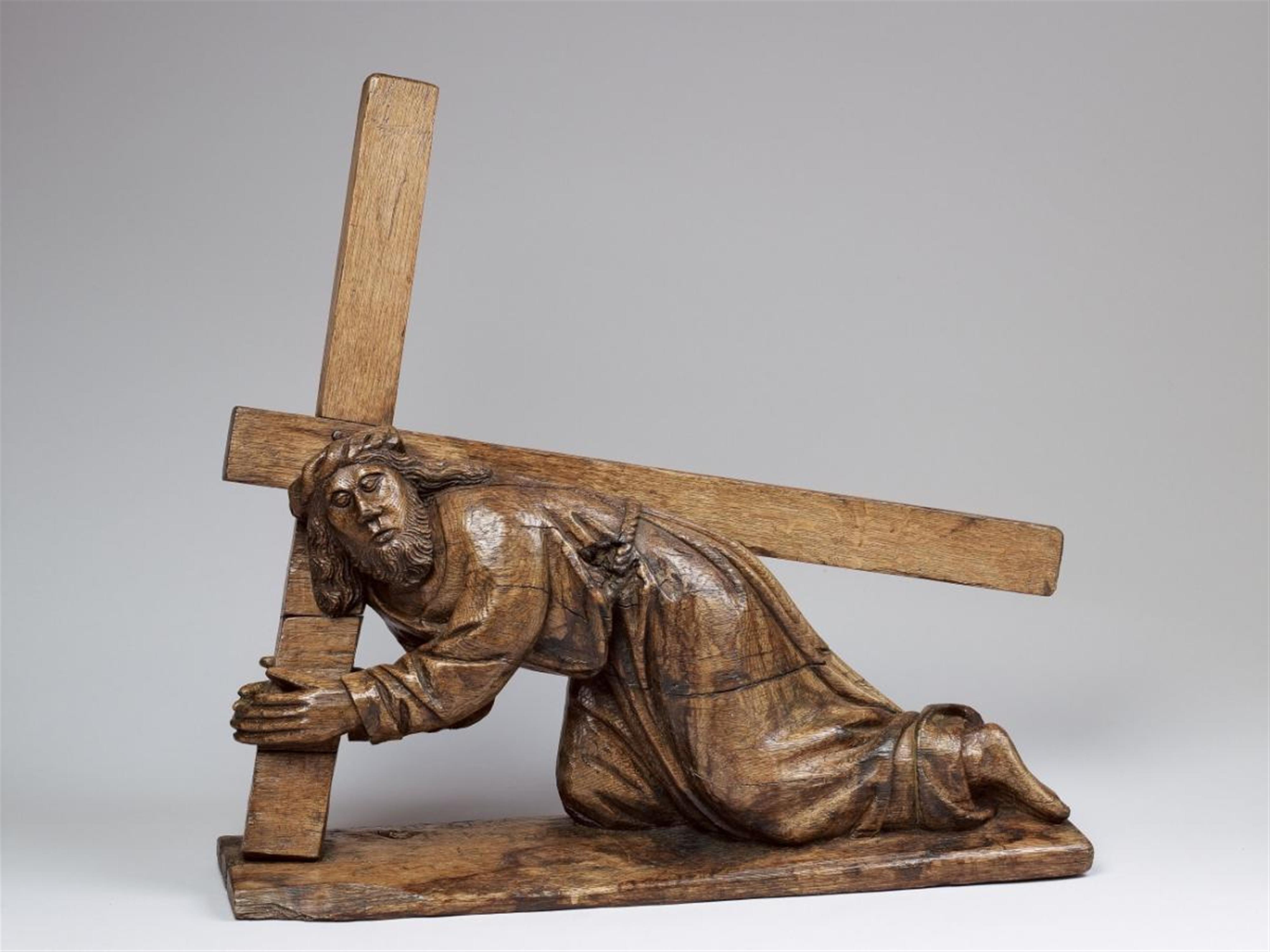 A wood figure of CHRIST BEARING THE CROSS - image-1