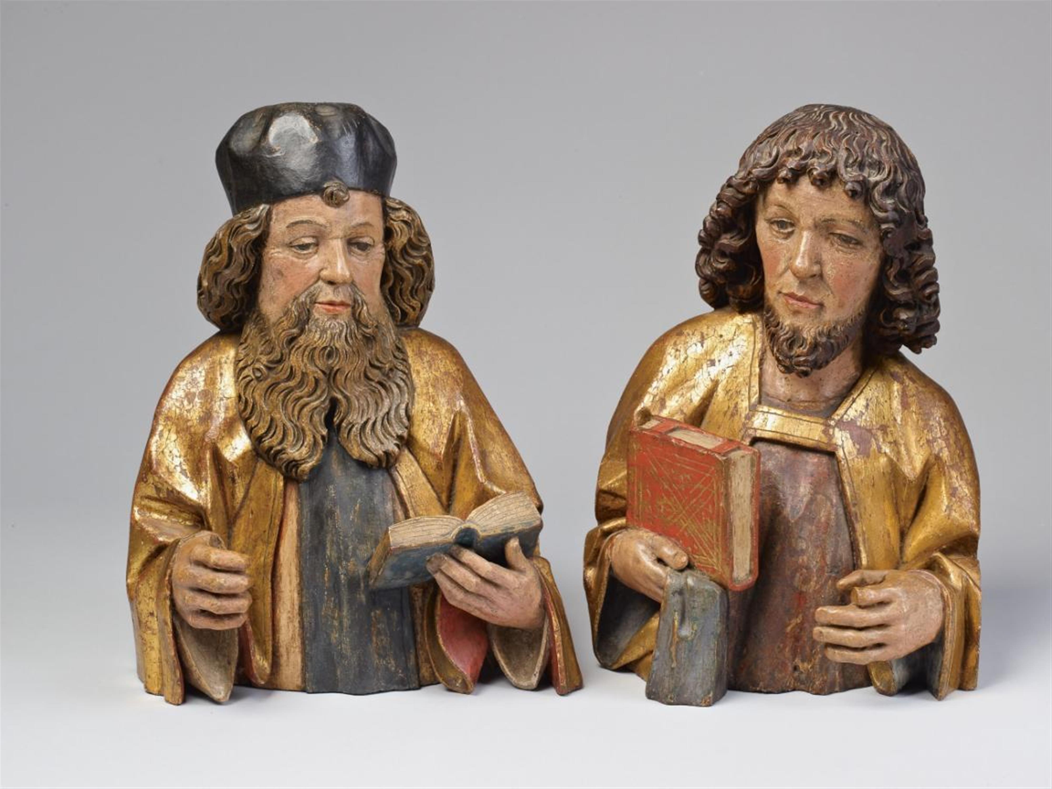 A pair of wood BUSTS OF APOSTLES - image-1