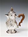 An Augsburg silver hot milk jug. Marks of Andreas Schneider, 1757 - 59. - image-1