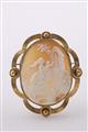 A large Italian 18k gold shell cameo brooch. - image-2