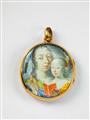 An 18k gold pendant with religious miniatures on ivory - image-4