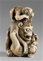 An ivory netsuke of a monkey group. 19th century - image-2