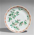 A famille verte birthday dish. 20th century - image-1