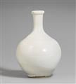 A cream-white glazed bottle vase. Korea. Joseon dynasty (1392-1910), 18th/19th century - image-1