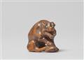 A large boxwood netsuke of a hungry wolf. Early 19th century - image-1