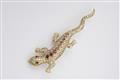 An 18k gold salamander brooch - image-1