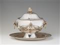 A Breslau parcel gilt silver tureen and stand - image-1