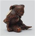 A boxwood netsuke of a grumpy Gama Sennin. Mid-19th century - image-4