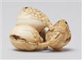 A rare and interesting ivory netsuke of two blowfish and two eggplants. Mid-19th century - image-4