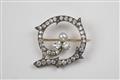 A Belle Epoque 14k gold and diamond brooch - image-1