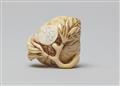 A small ivory netsuke of a peony blossom. Second half 19th century - image-6