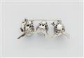 An 18k white gold pin brooch with three sparrows - image-2