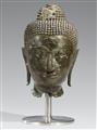 A Sukhothai bronze head of Buddha. 15th century - image-2