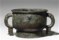 A bronze food vessel of gui type. Early Zhou dynasty, 12th/10th century BC - image-1