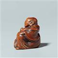 A boxwood netsuke of Hotei. 18th century - image-3