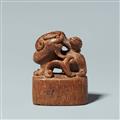 A bamboo seal netsuke. 18th/19th century - image-1