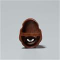 A wood mask netsuke. 19th century - image-2