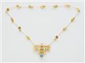 An 18k gold opal necklace - image-1