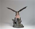 A large bronze okimono of a sea eagle. Late 19th century - image-3