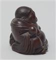 A wooden ashtray netsuke of Hotei. 19th century - image-4