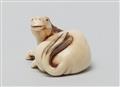 An ivory netsuke of a recumbent stallion. 19th century - image-4