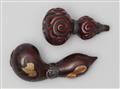 Two double gourd-shaped netsuke. 19th century - image-2