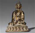 A Tibetan dark bronze figure of Buddha Shakyamuni. 16th/17th century - image-1