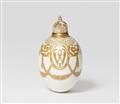 A Berlin KPM porcelain Easter egg bottle with the Kaiser Wilhelm Palace - image-2
