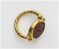A 22k gold ring with an ancient Roman intaglio - image-2