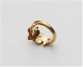 An 18k gold Art Nouveau style ring - image-3