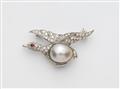 A miniature pearl brooch - image-1