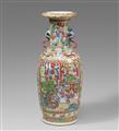 A large Canton famille rose vase. 19th century - image-1