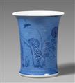 A blue-glazed brush pot (bitong). Qing dynasty (1644-1911) - image-1