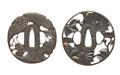 Zwei tsuba. Eisen. Edo-Zeit, 18./19. Jh. - image-2