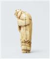 An ivory netsuke of a foreigner with a shawm. Early 19th century - image-4