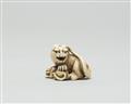 An ivory netsuke of a tiger with young. Mid-19th century - image-2