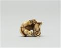 An ivory netsuke of a tiger with young. Mid-19th century - image-6