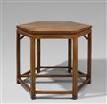 A pair of trapezoid hongmu wood tables. 19th century - image-1