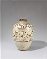 A large Cizhou wine storage jar. Ming dynasty (1368–1644) - image-2