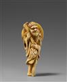 An ivory netsuke of a sennin. Around 1800 - image-1